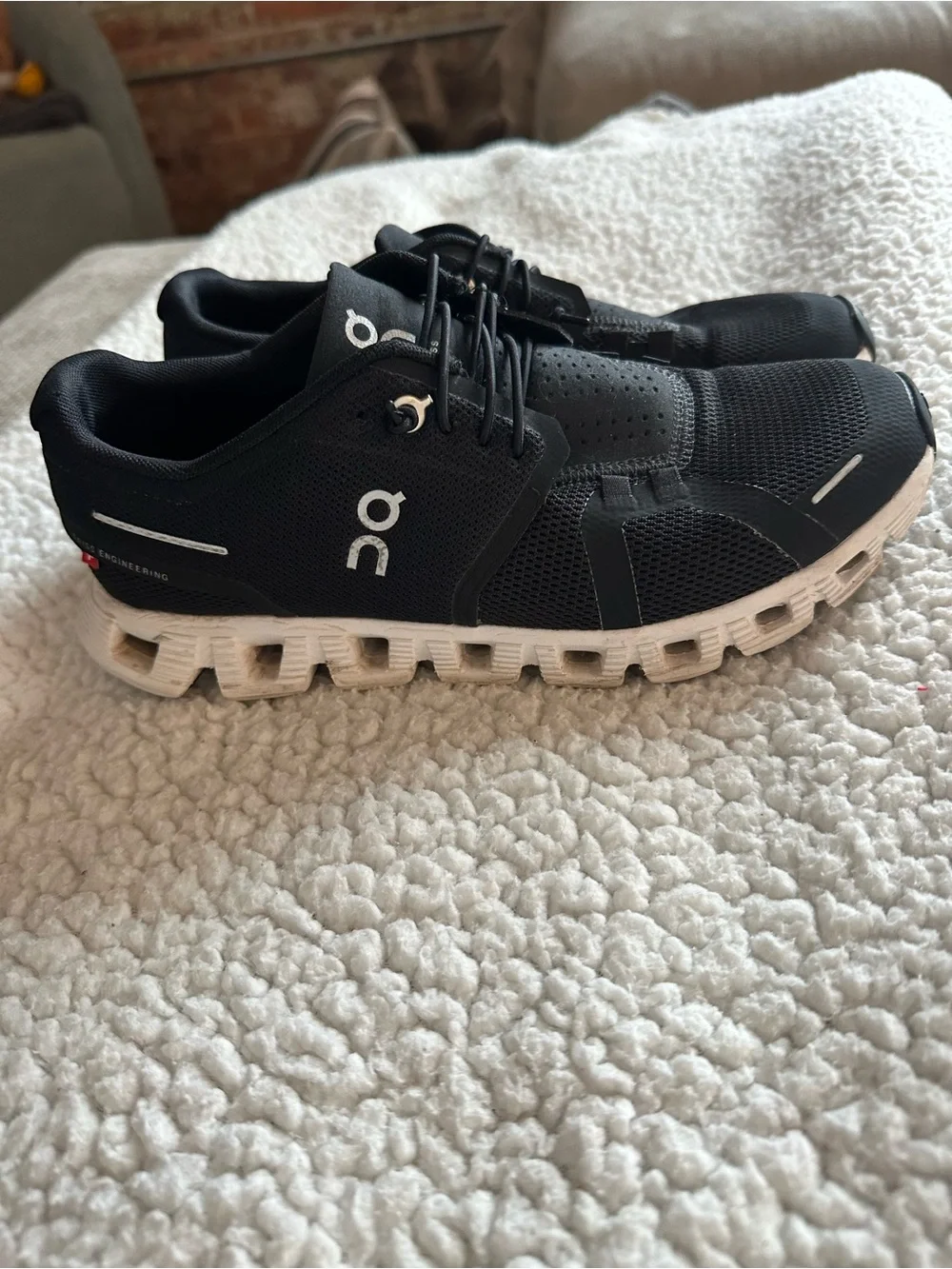 On Running lightweight cloud